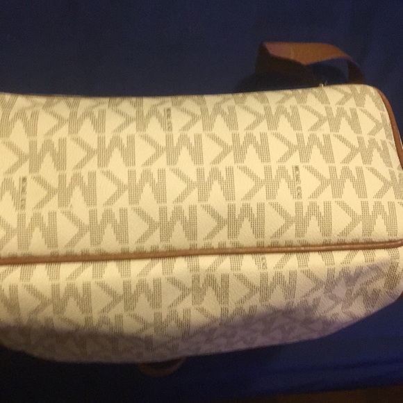 Micheal kors backpack